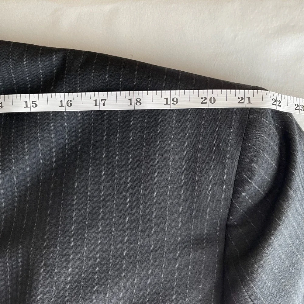 Joseph & Feiss Men's Black Pinstripe Super 120's Wool Blazer Jacket Size 42R